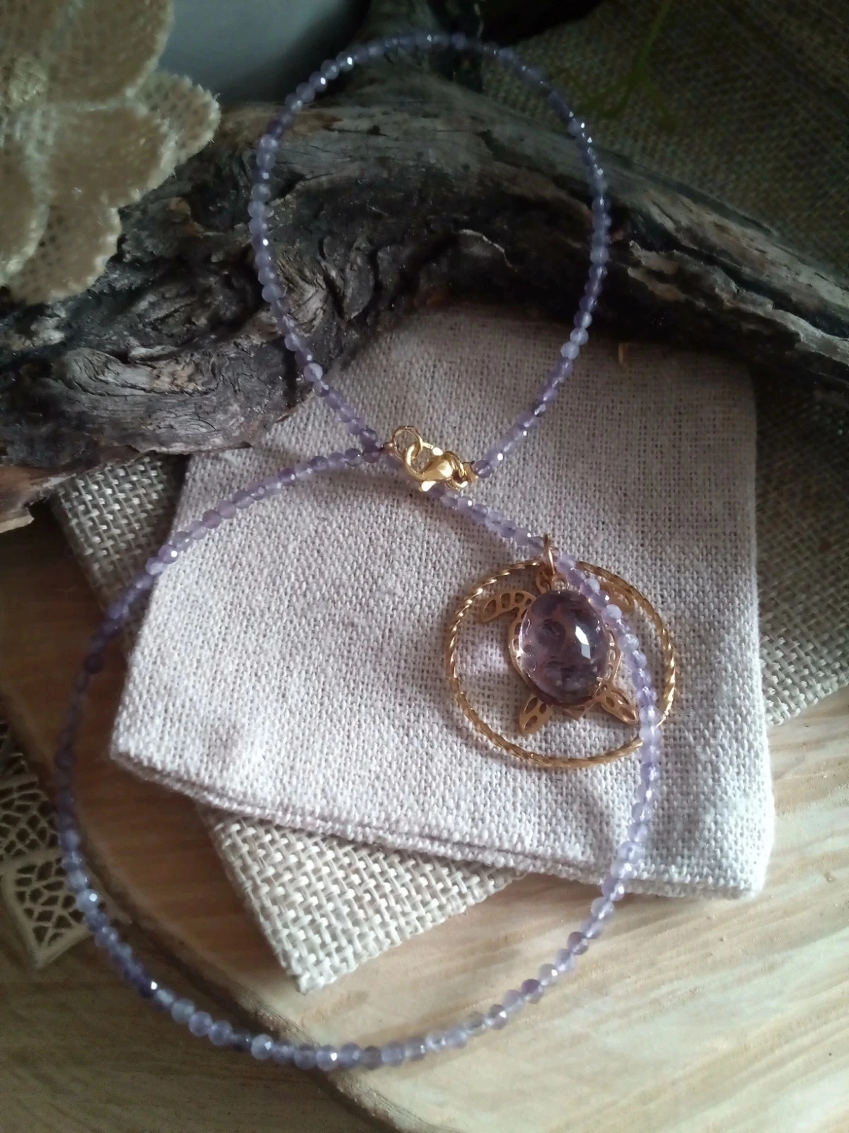 Collier tortue en pierres naturelles d'améthyste 💜. – photo 2